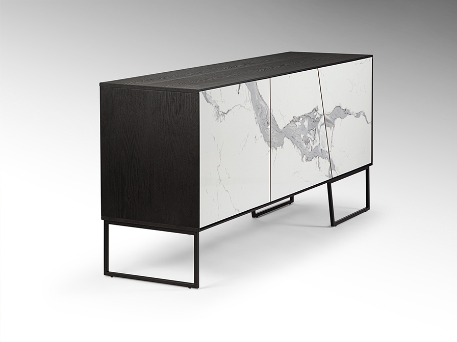 098753 Сервант 3-дверный белый/черный Schuller Kerala