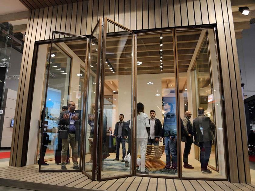 CARMINATI SERRAMENTI Французская складная дверь из дерева Skyline system sun-id-1423631 - Вид №3