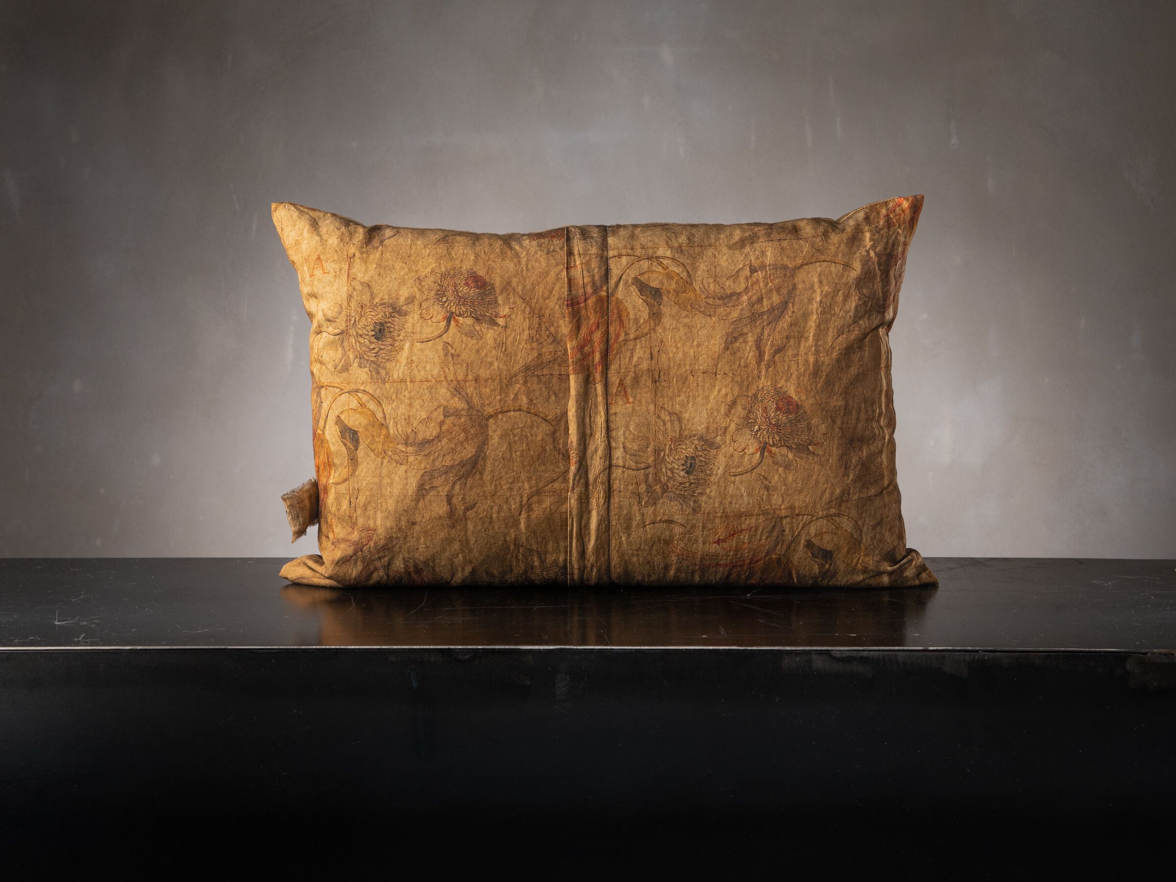 Прямоугольная подушка из вискозы и хлопка The House of Lyria ABDIA ARCH-00076416 - Вид №1