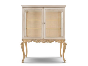 Витрина из дерева и стекла