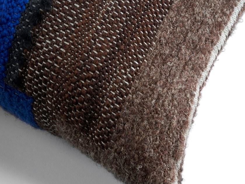 Ethnicraft Прямоугольная подушка из ткани для дивана Mystic ink 21069 - Вид №1