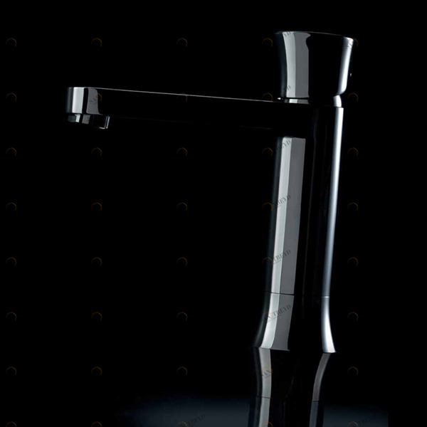 Однорычажный смеситель для раковины с клапаном клик-клак 66.004C MAIER MUSE 66004C