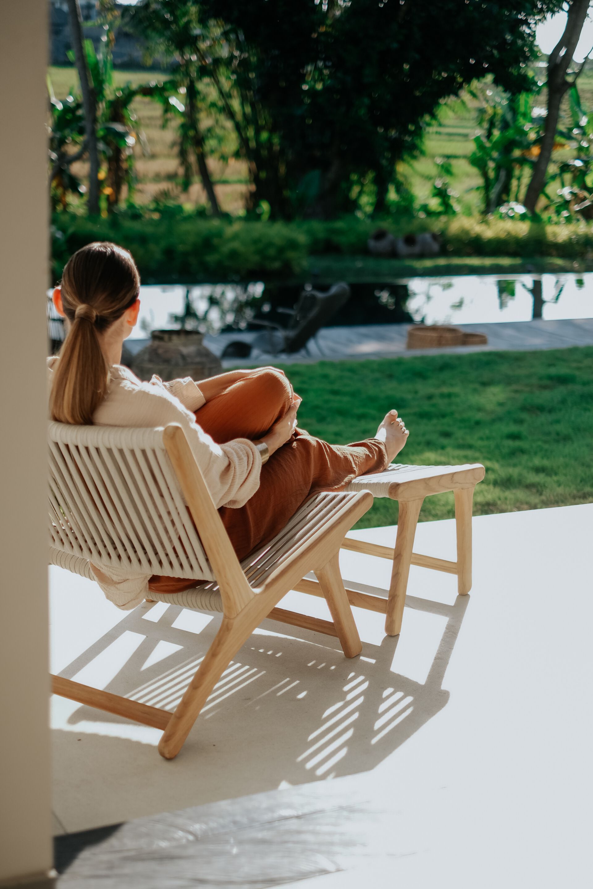 Прямоугольная подставка для ног из тикового дерева cbdesign Vienna Relax ARCH-00014755 - Вид №4