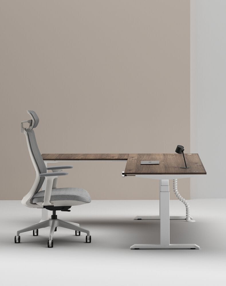 Деревянный регулируемый по высоте угловой стол с системой люверсов WORKSPACE MAX TRIPLE MOTOR ARCH-00114643 - Вид №17