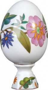 10595191 Императорский фарфоровый завод Яйцо пасхальное на подставке ИФЗ Пестрый венок 13,2см, фарфор Твёрдый фарфор