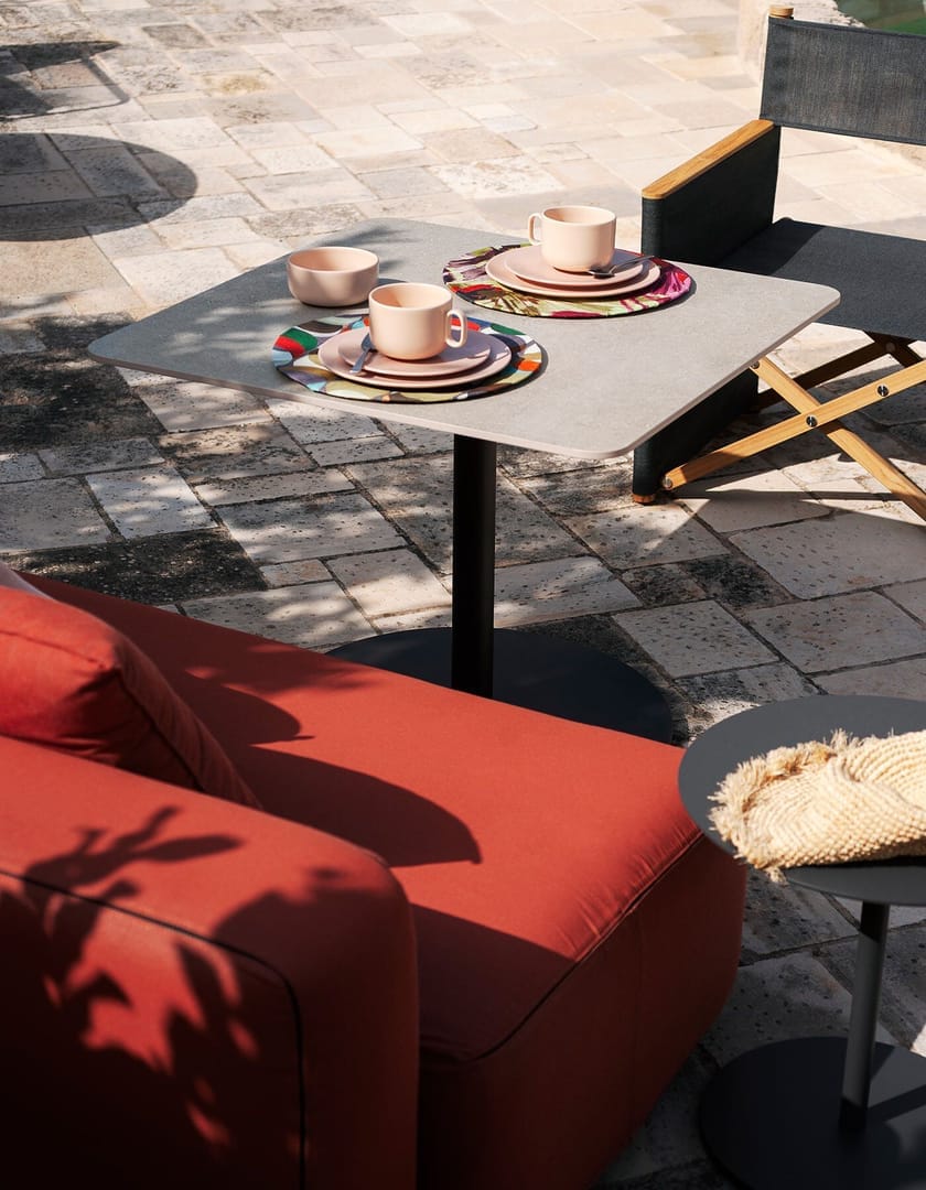 Низкий квадратный садовый столик RODA Button ARCH-00090607 - Вид №2