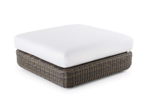 Садовый журнальный столик / пуфик