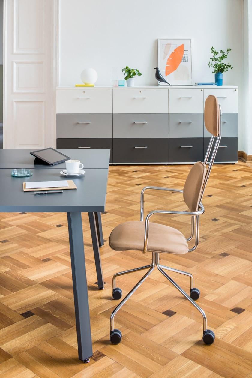 MDD Офисный стул из алькантары на козелке с подлокотниками New school sun-id-1445111 - Вид №4