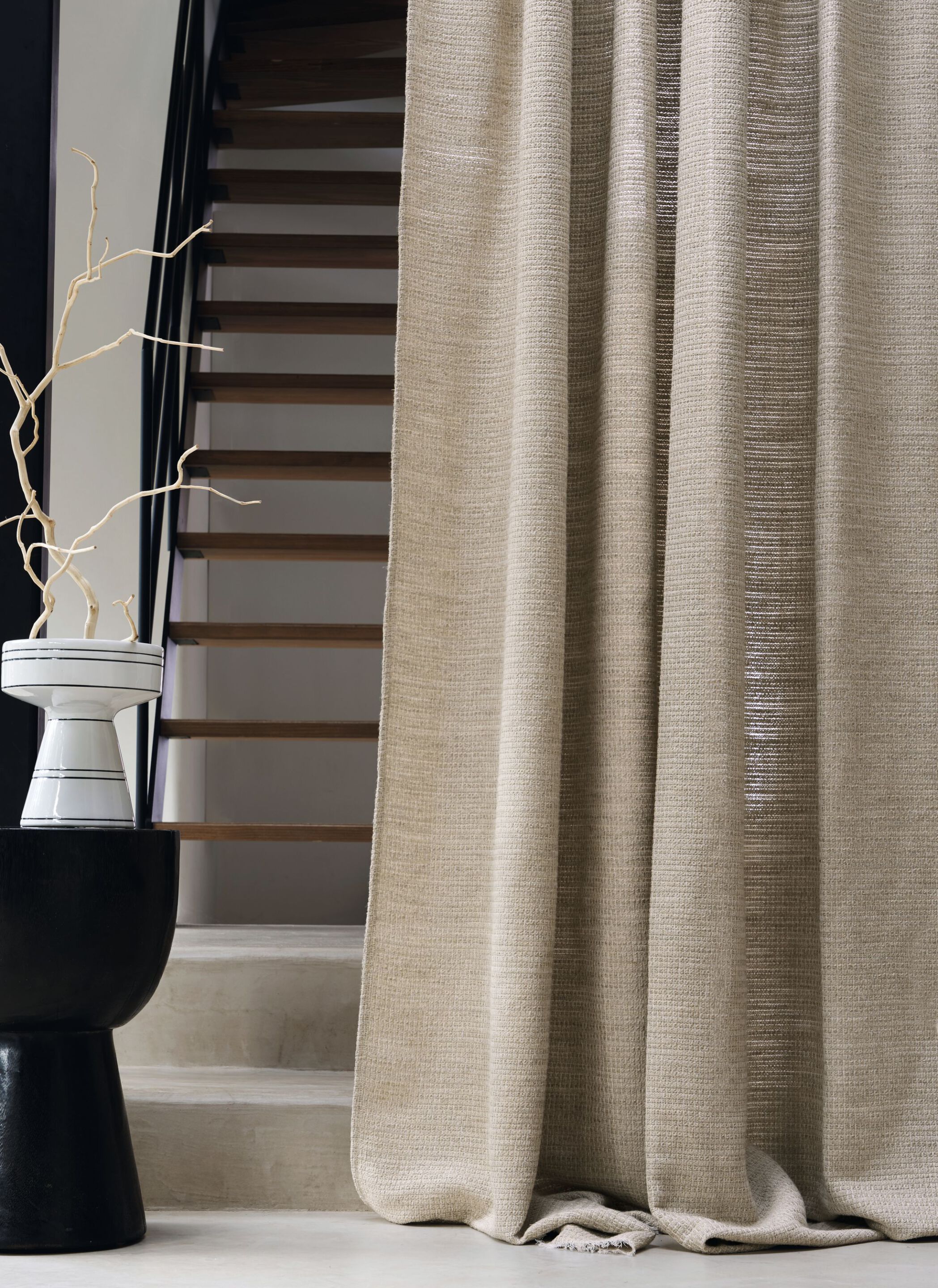 Однотонная ткань из вуали для штор Casamance Voltige ARCH-00099844 - Вид №1