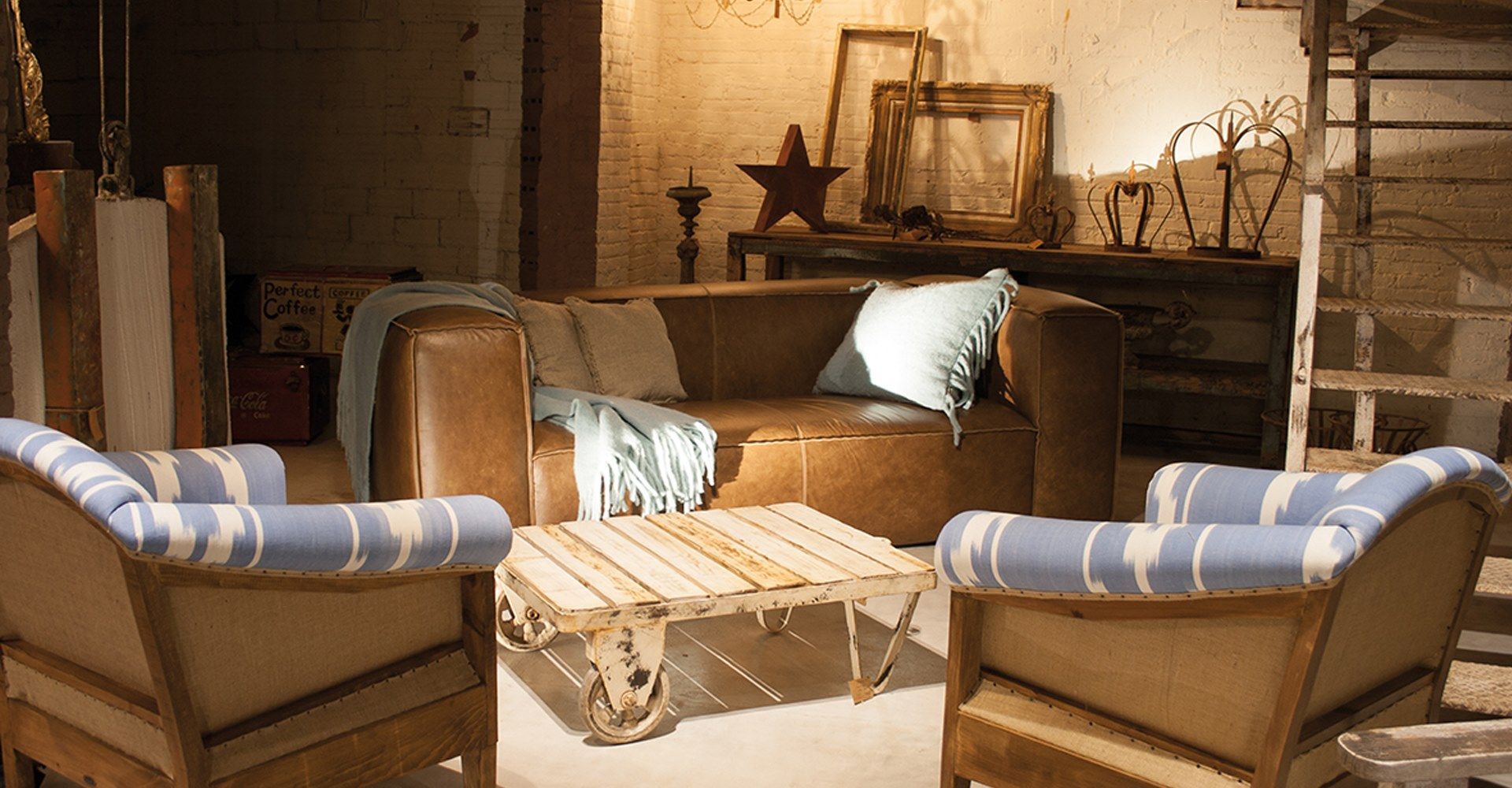 3-местный кожаный диван CREARTE COLLECTIONS Marlon Contemporain ARCH-00133564 - Вид №1