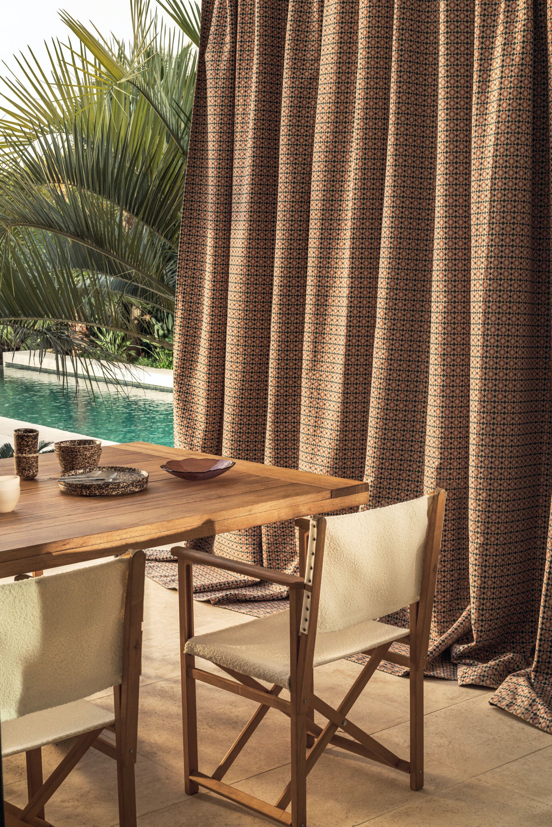 Однотонная ткань букле Élitis Venice Beach ARCH-00126235 - Вид №1