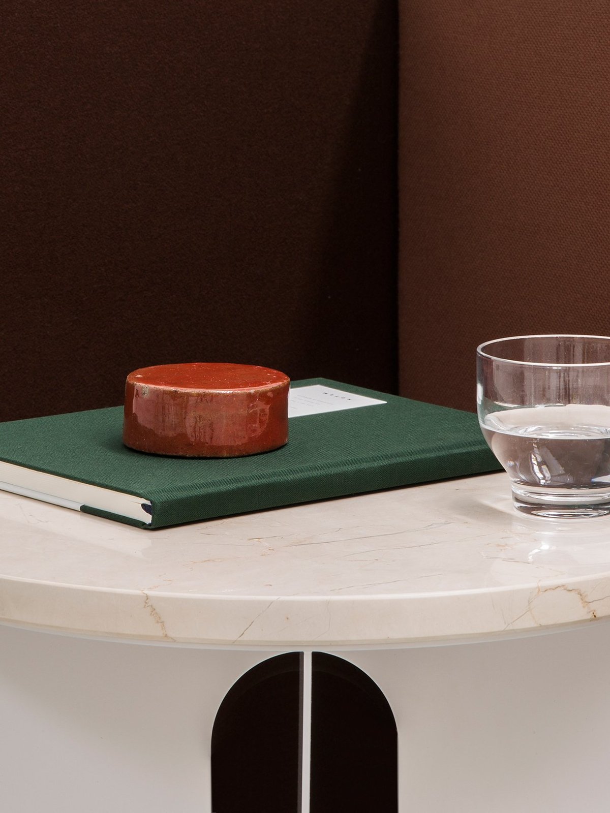 1180649 MENU Приставной столик Androgyne База слоновой кости  - Вид №11