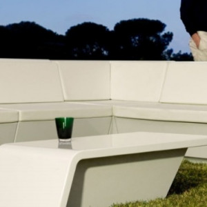 007703 Столик Vondom Rest