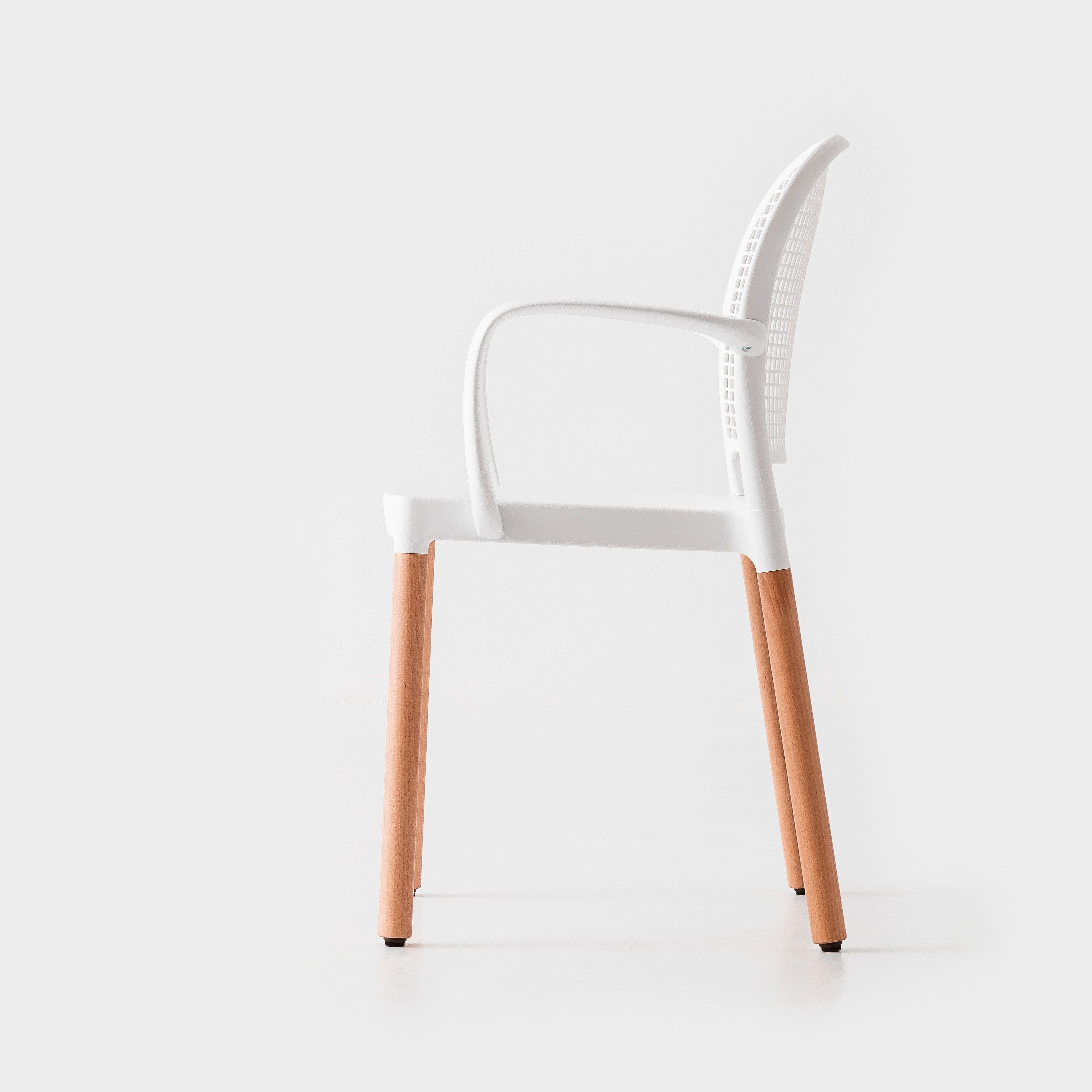 Штабелируемый стул с подлокотниками и деревянной рамой GABER ARCH-00091861 - Вид №3