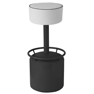 Железный стул с мягким сиденьем