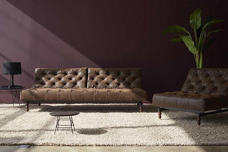 Кресло Oldschool c ножками Retro из темного дерева и черной рамой, коричневый Innovation Living OLDSCHOOLCH461 - Вид №2