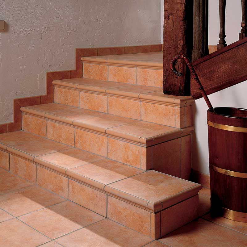 Элегантные ступени Torelo: гармония классики и прочности STP-ST639 INCOLOR - Вид №1