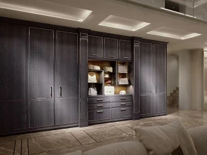 Martini Interiors Шкаф-купе из эвкалипта на заказ Essenza