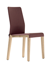 Dalton 662 Кресло с четырьмя ножками на каркасе из ясеня. Сиденье и спинка мягкие. Версия с высокой спинкой. Et al. Dalton