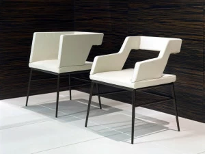 i 4 Mariani Мягкое кожаное кресло с подлокотниками Sissi