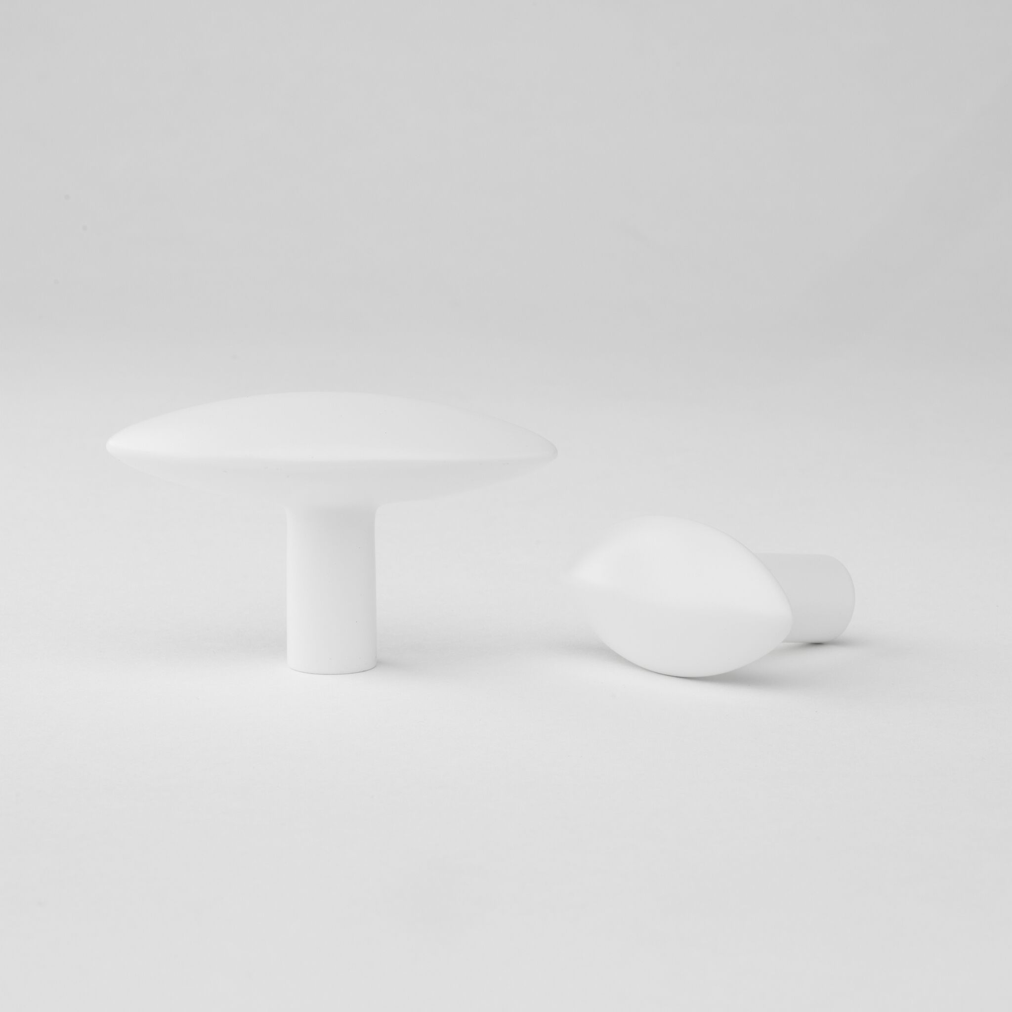 Латунная ручка Lo & Co Interiors Almond ARCH-00063487 - Вид №22