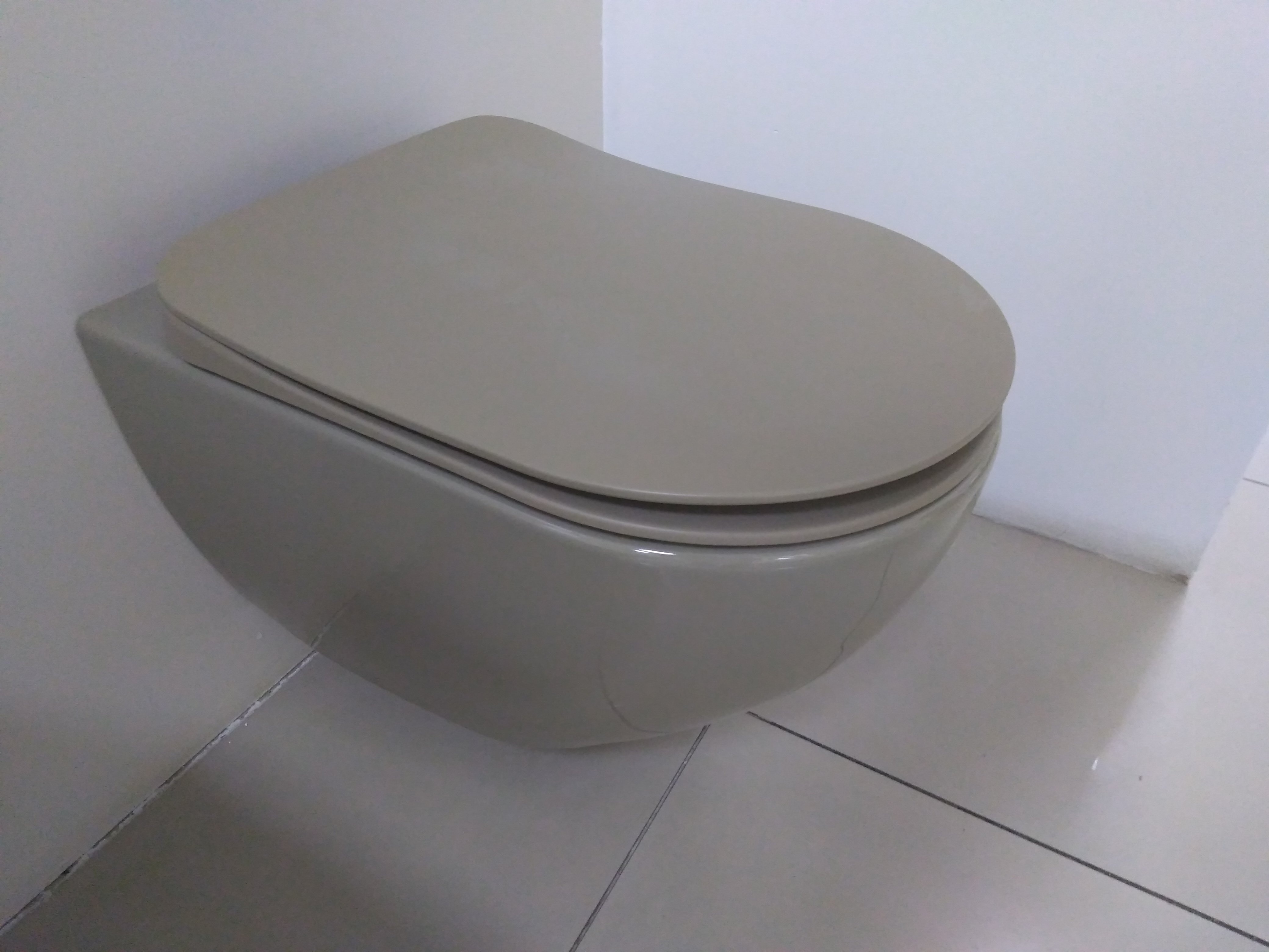 FE320-11CP00E-0000+GR5003+GP2002.06 АКЦИЯ FREE Унитаз подвесной CAPPUCINO ГЛЯНЕЦ + Инсталляция + Кнопка Creavit Free - Вид №3