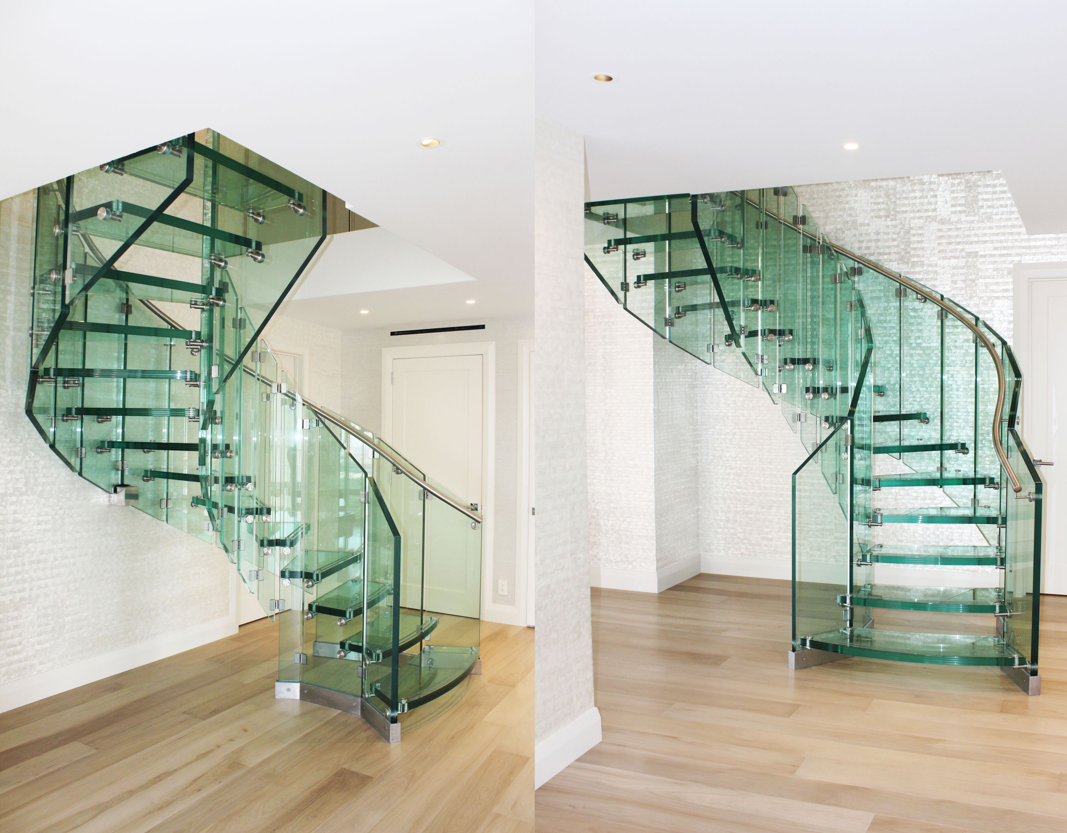 Стеклянная винтовая лестница Siller Treppen ARCH-00023490