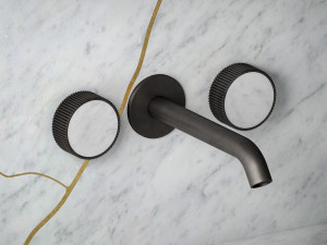 Смеситель для раковины с 3 отверстиями из мрамора