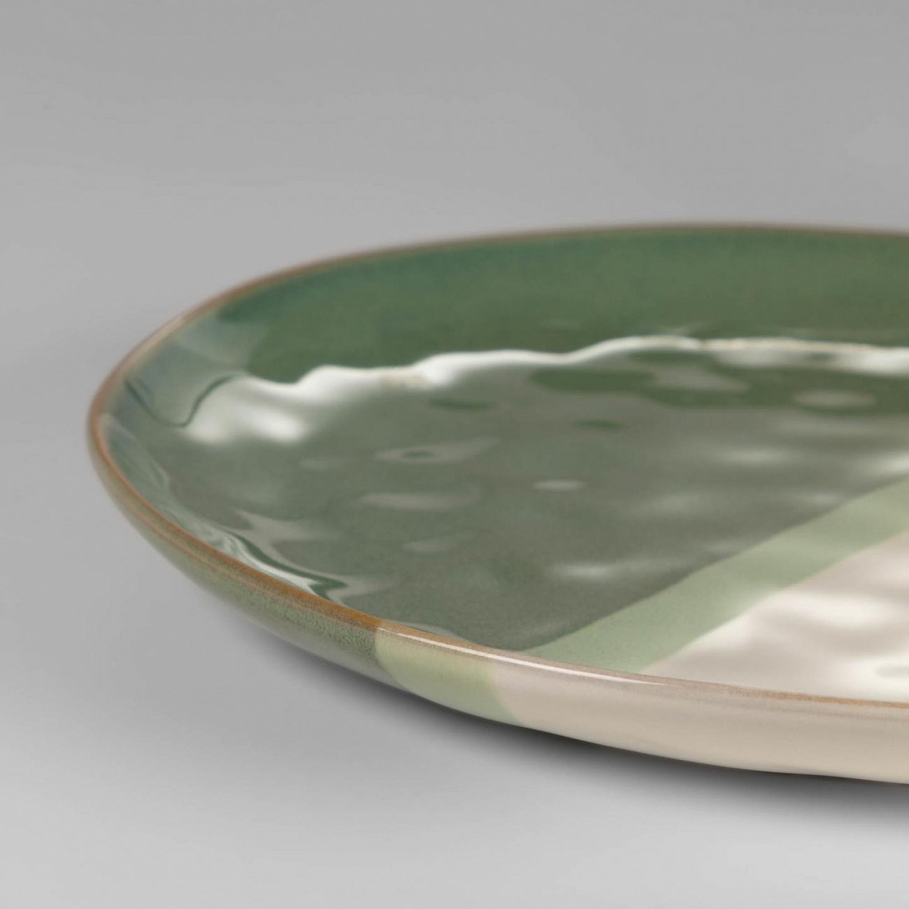 Тарелка керамическая столовая зеленая Naara от La Forma LA FORMA NAARA 00-3865118 Зеленый  - Вид №1