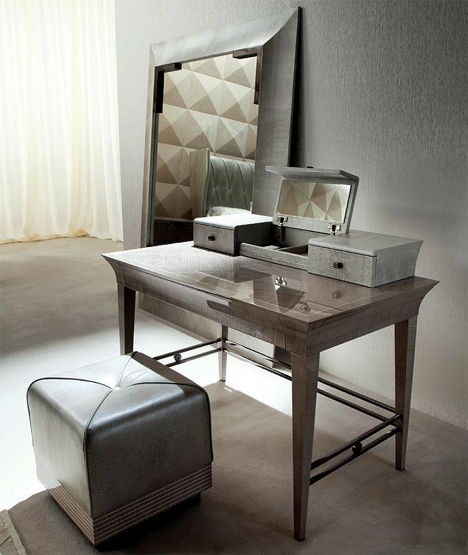 Туалетный столик  GIORGIO COLLECTION 680/85 + 680/85T 