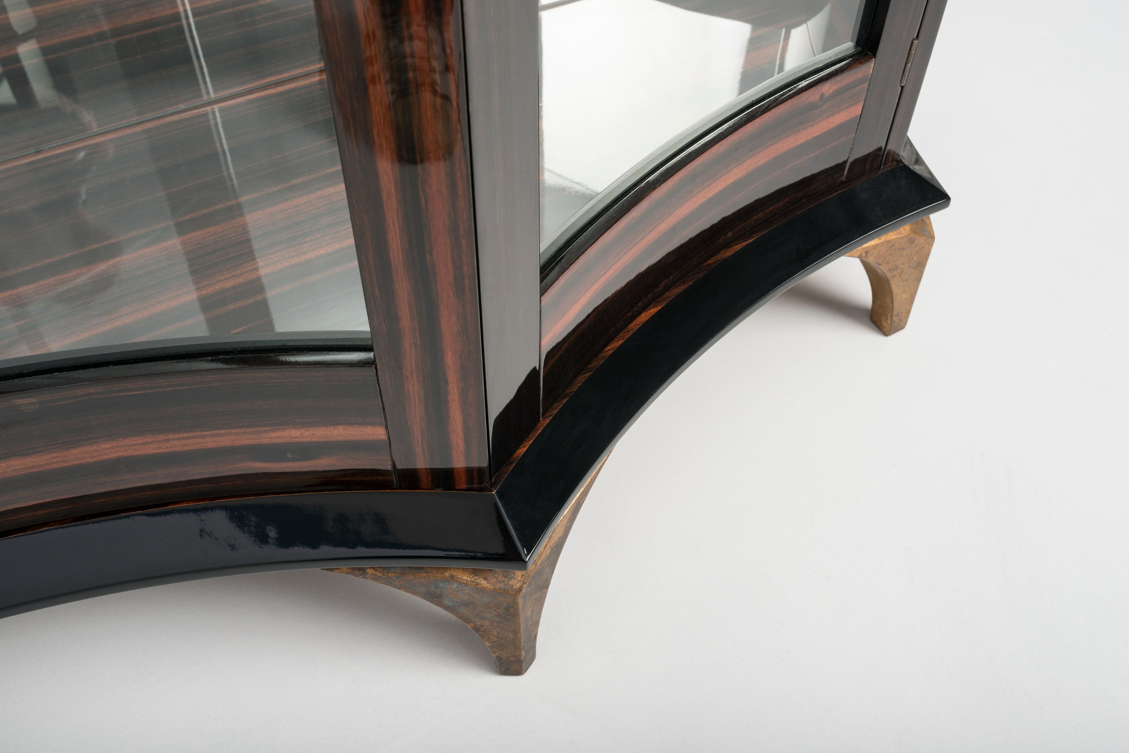 Витрина из дерева и стекла со встроенным освещением Mantellassi 1926 Ermes ARCH-00037469 - Вид №3