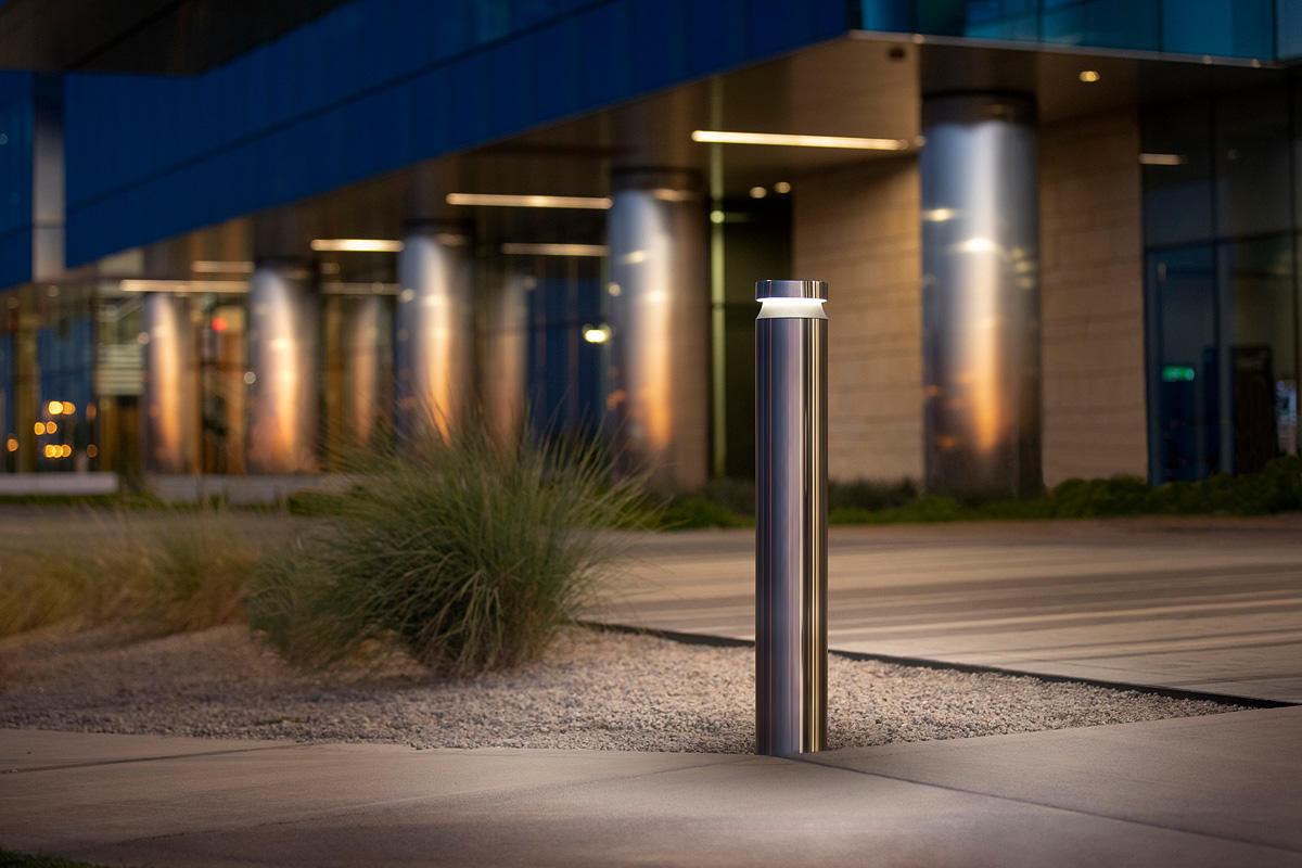 FSRT241 Столбик Helio, серия 600  Forms-surfaces  - Вид №1