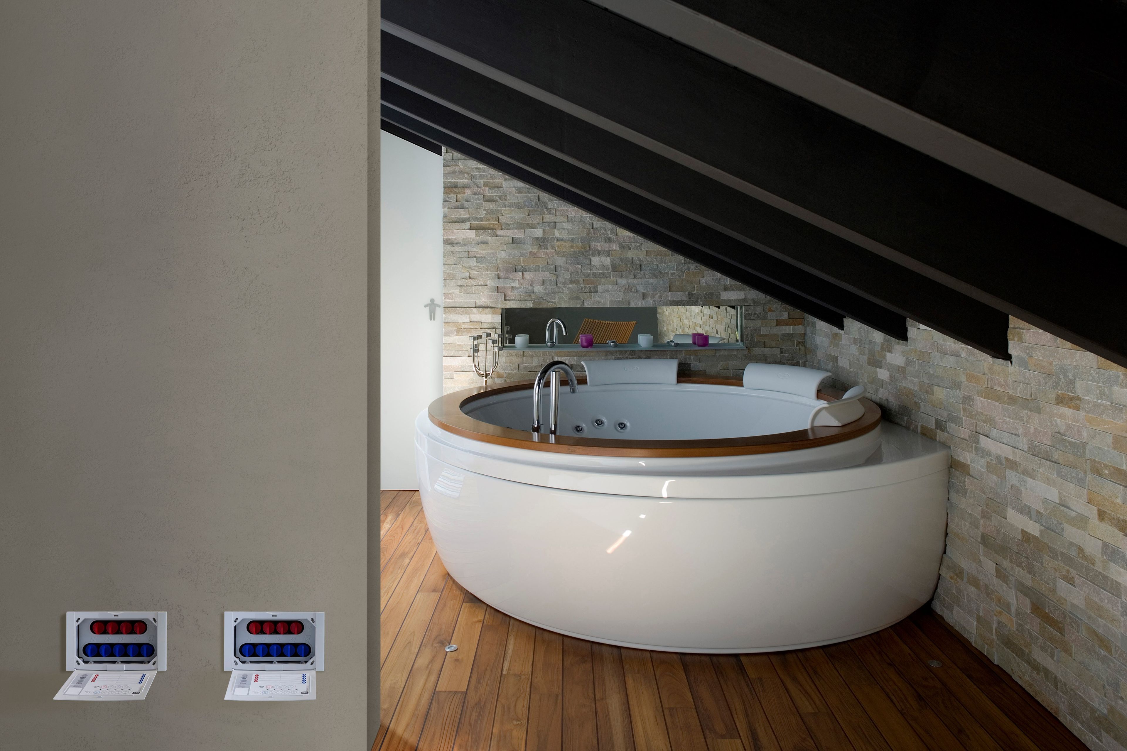 4 + 3 и 5 + 4 выхода утопленный мульти-перехват санитарный коллектор комплект TECO K4 ARCH-00118506 - Вид №3