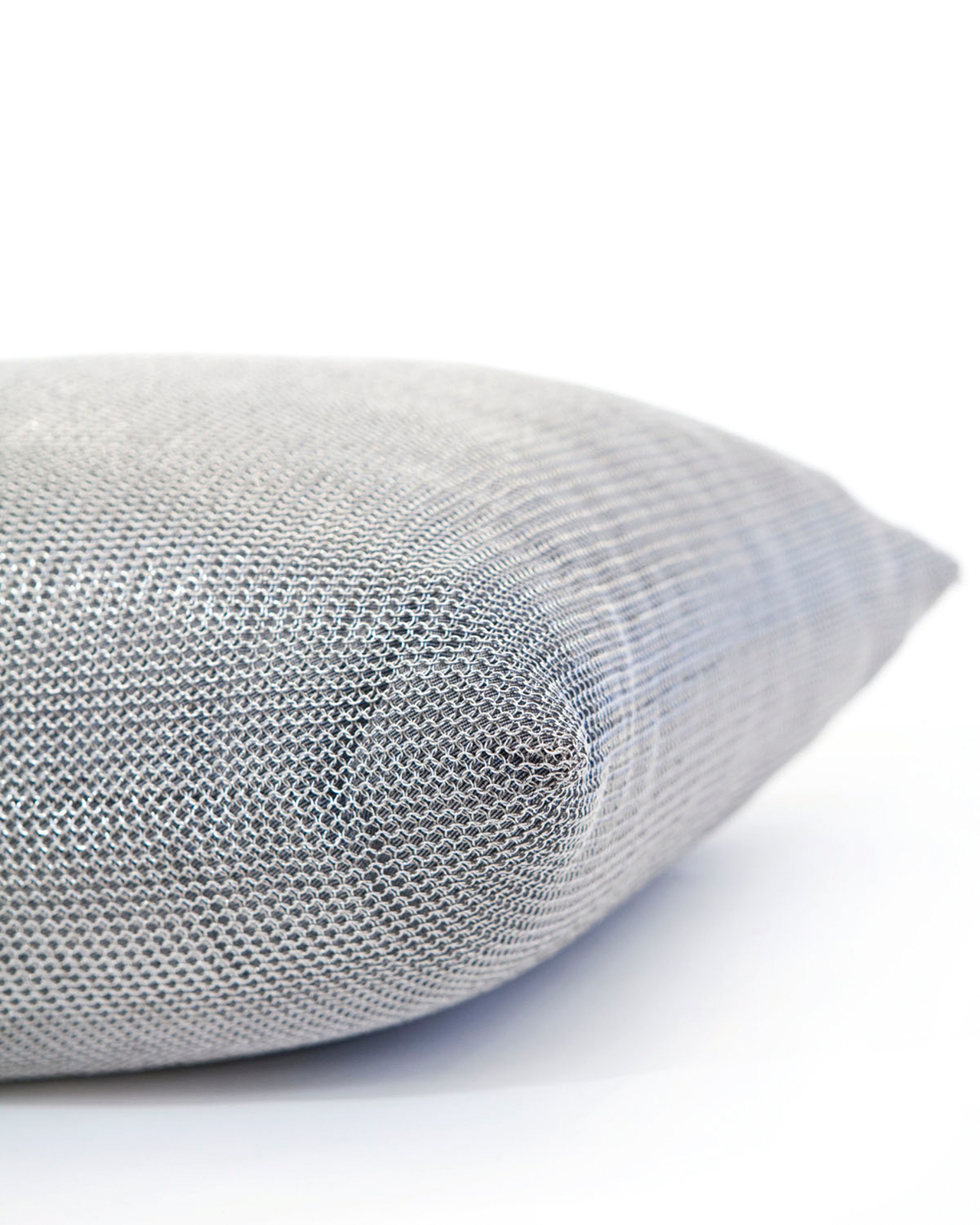 Aspen/Al Подушка Visionnaire  - Вид №4