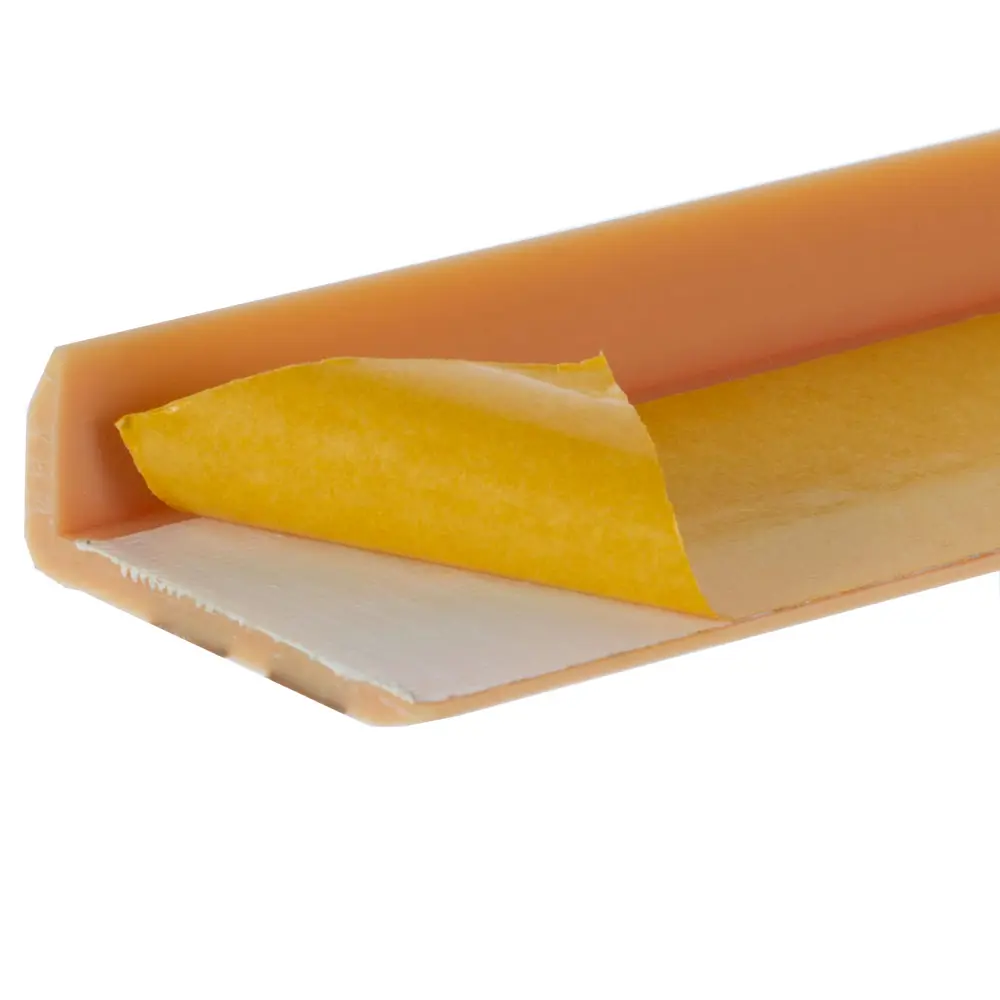 Порог угловой (угол) антискользящий 40х15х900 мм цвет медь TPlast STLM-2060517 - Вид №1