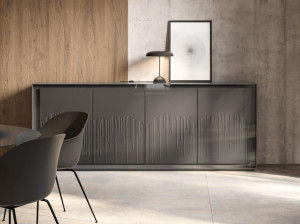 Шкаф с раздвижными дверями