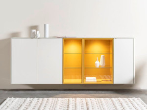 Подвесной шкаф со встроенным освещением