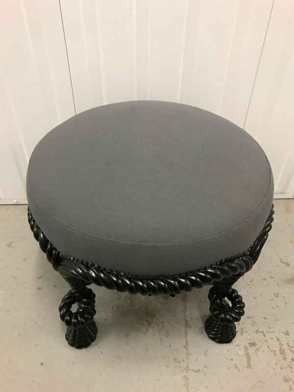 Пуф Lucent от Eichholtz серый EICHHOLTZ ДИЗАЙНЕРСКИЕ, EICHHOLTZ 061308 Серый  - Вид №4