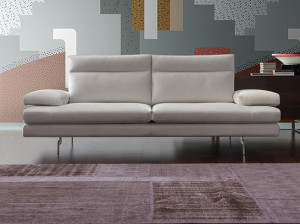 3-местный кожаный диван