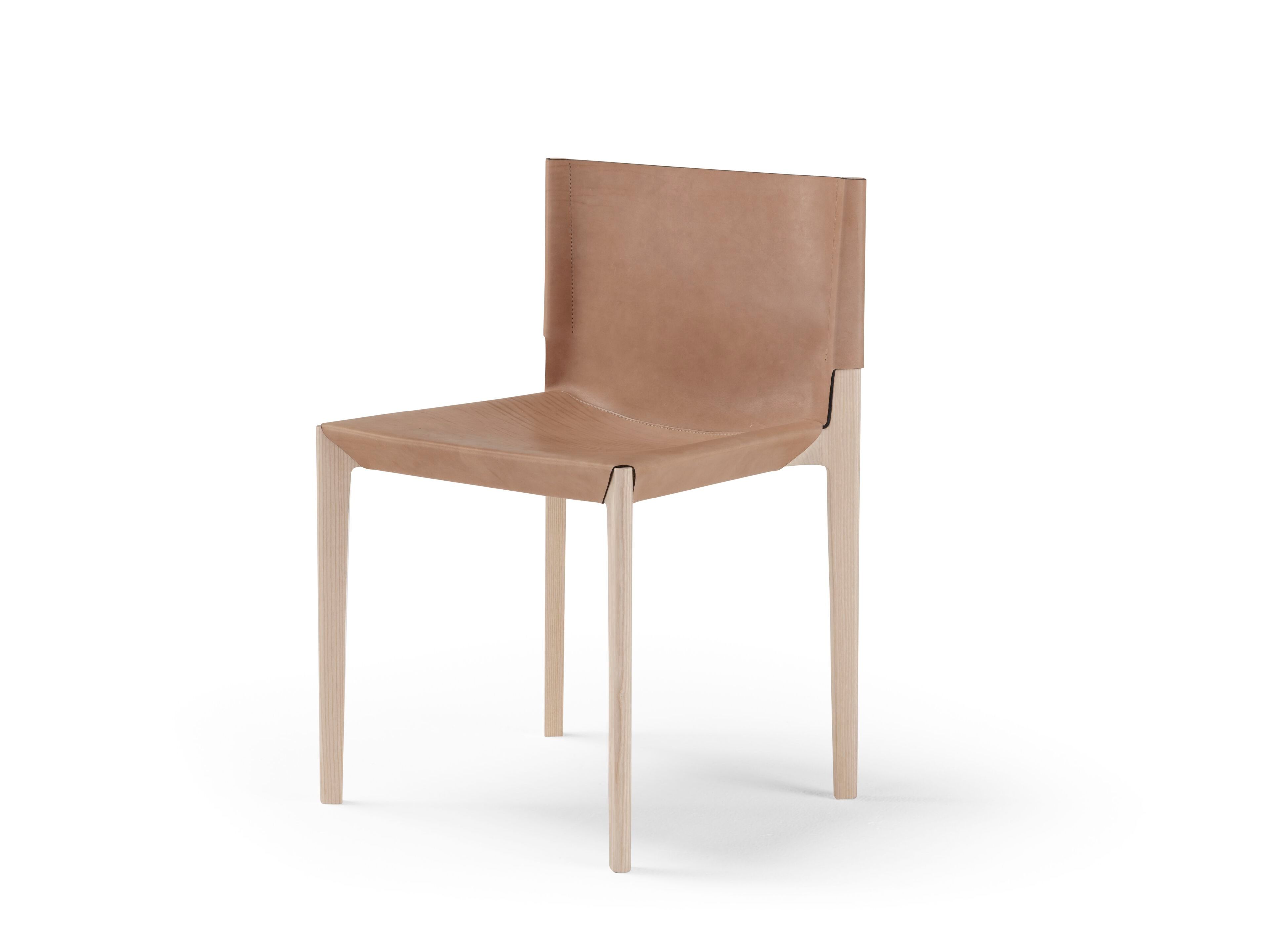 Стул из кожи и дерева Amura Stilt ARCH-00068836