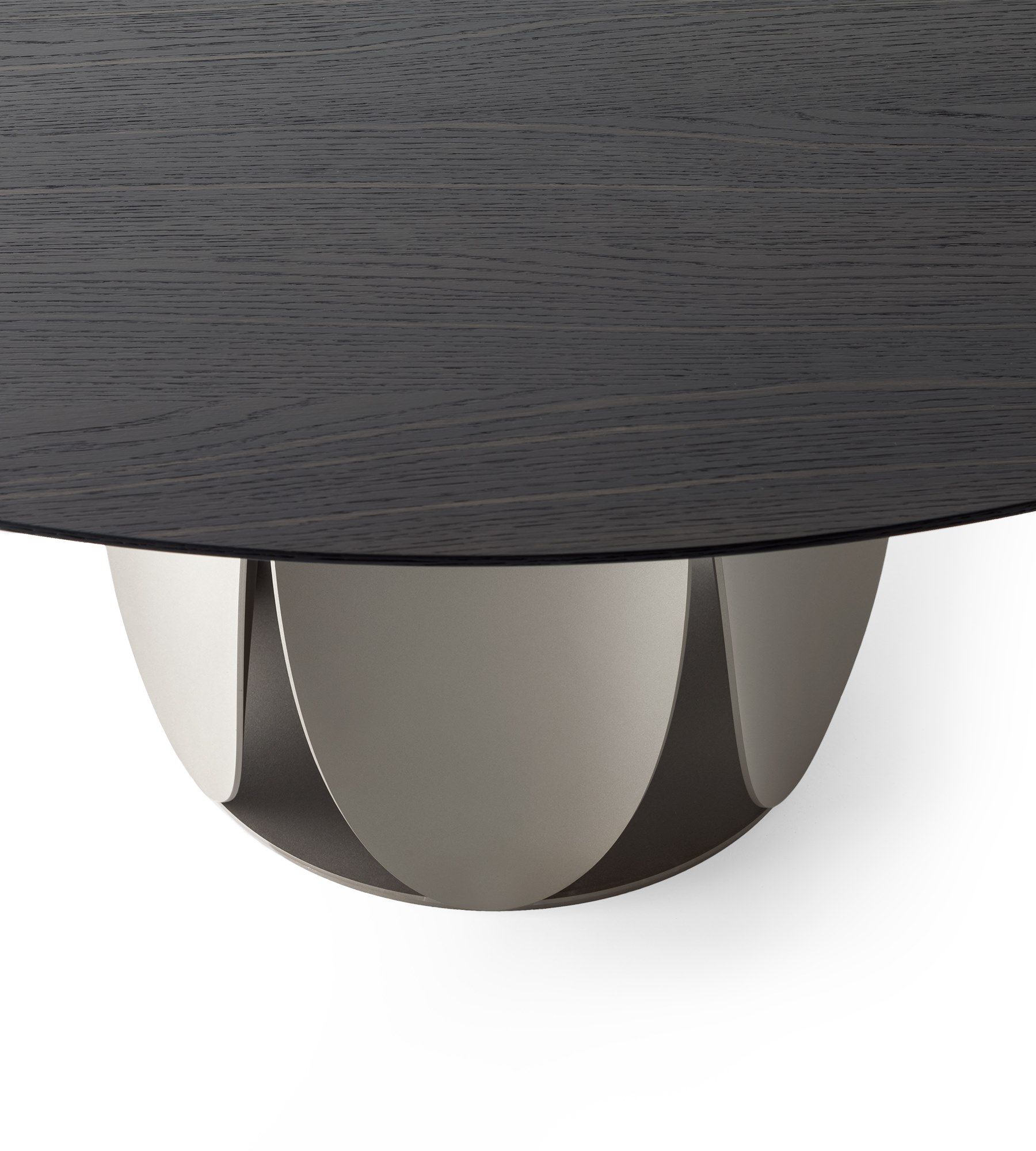 Обеденный стол с столешницей из МДФ и металлическим основанием Morica Design Высокая мода ARCH-00137083 - Вид №2