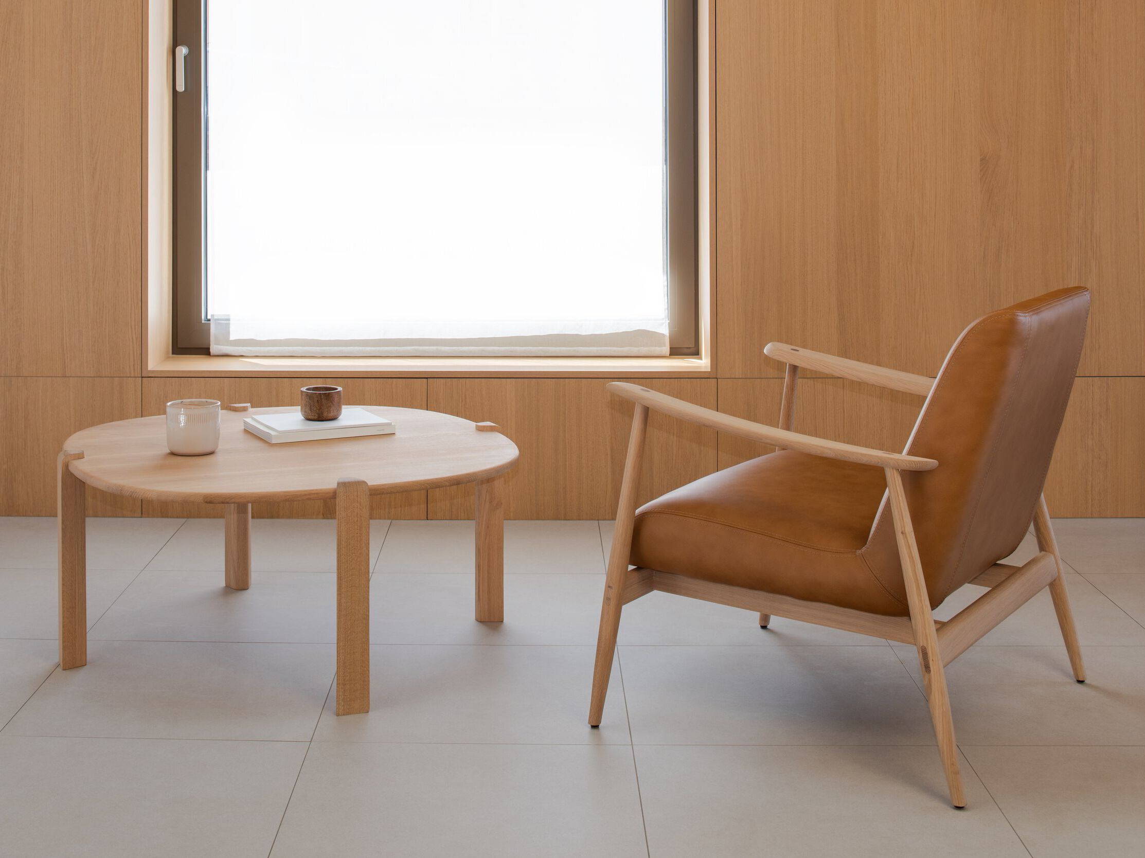 Кожаное кресло с подлокотниками Gazzda ASKA ARCH-00135724 - Вид №3