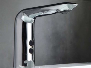 Однорычажный инфракрасный смеситель для раковины