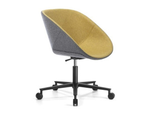 Офисное кресло с регулируемой высотой и колесами с 5 спицами