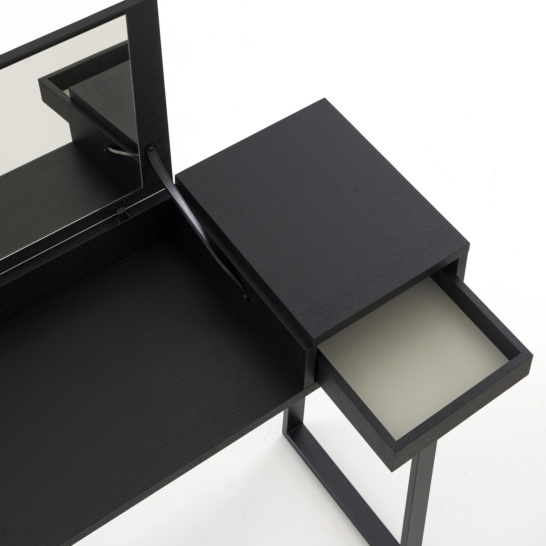 Консольный стол / туалетный столик из ясеня Ligne Roset HELLOBYE ARCH-00137045 - Вид №1