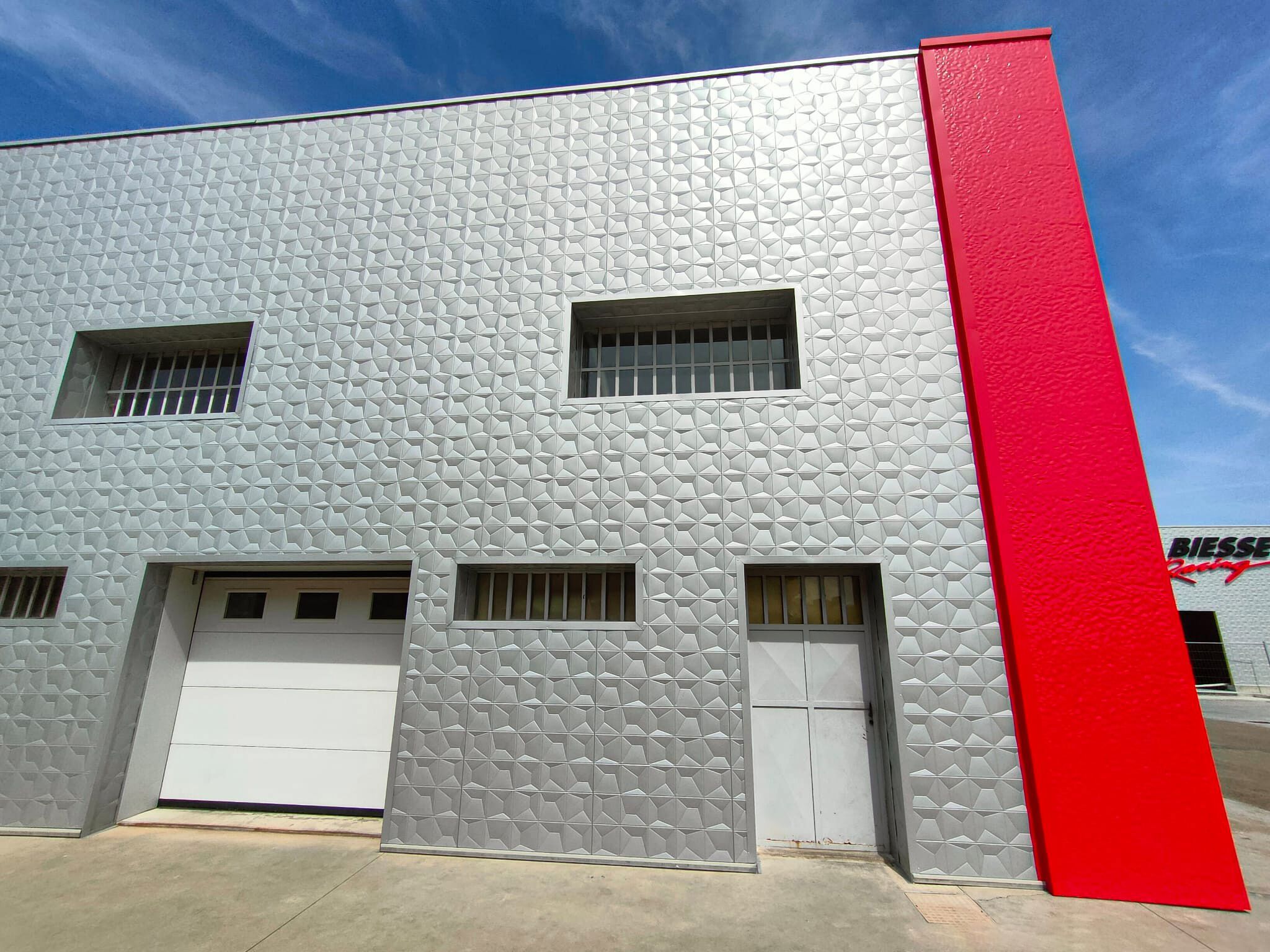 Изолированная металлическая панель для фасада ELCOM SYSTEM ТЕРМОПАРЕТЫ® ARCH-00147678 - Вид №6