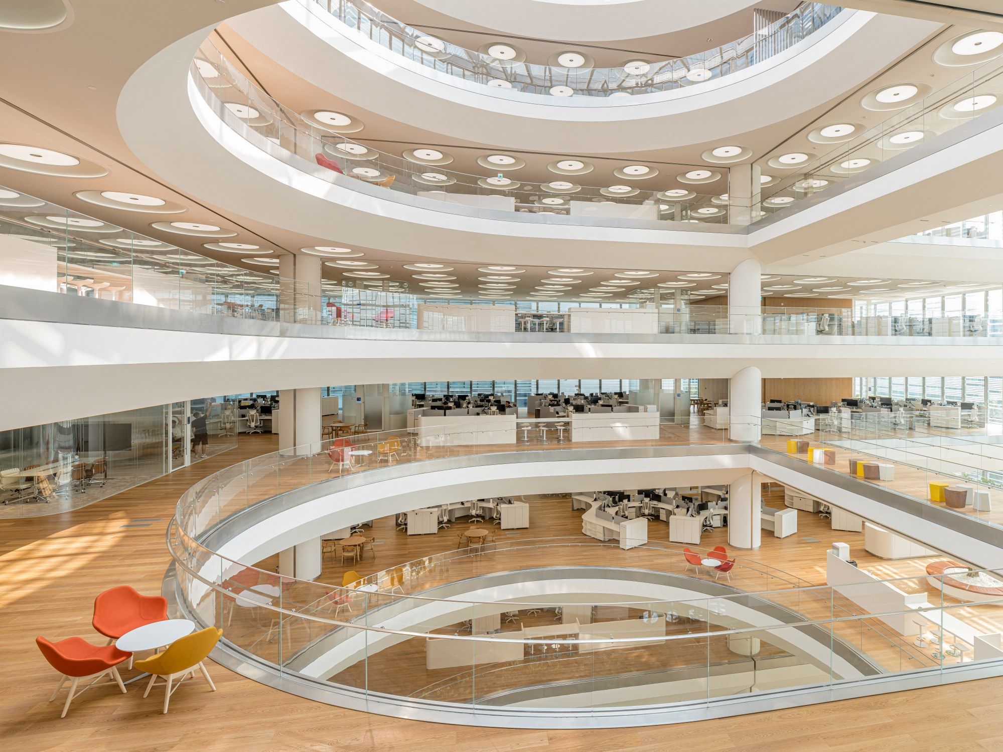 Бесшовные монолитные акустические столешницы Saint-Gobain ECOPHON Ecophon fade® ARCH-00126365 - Вид №1