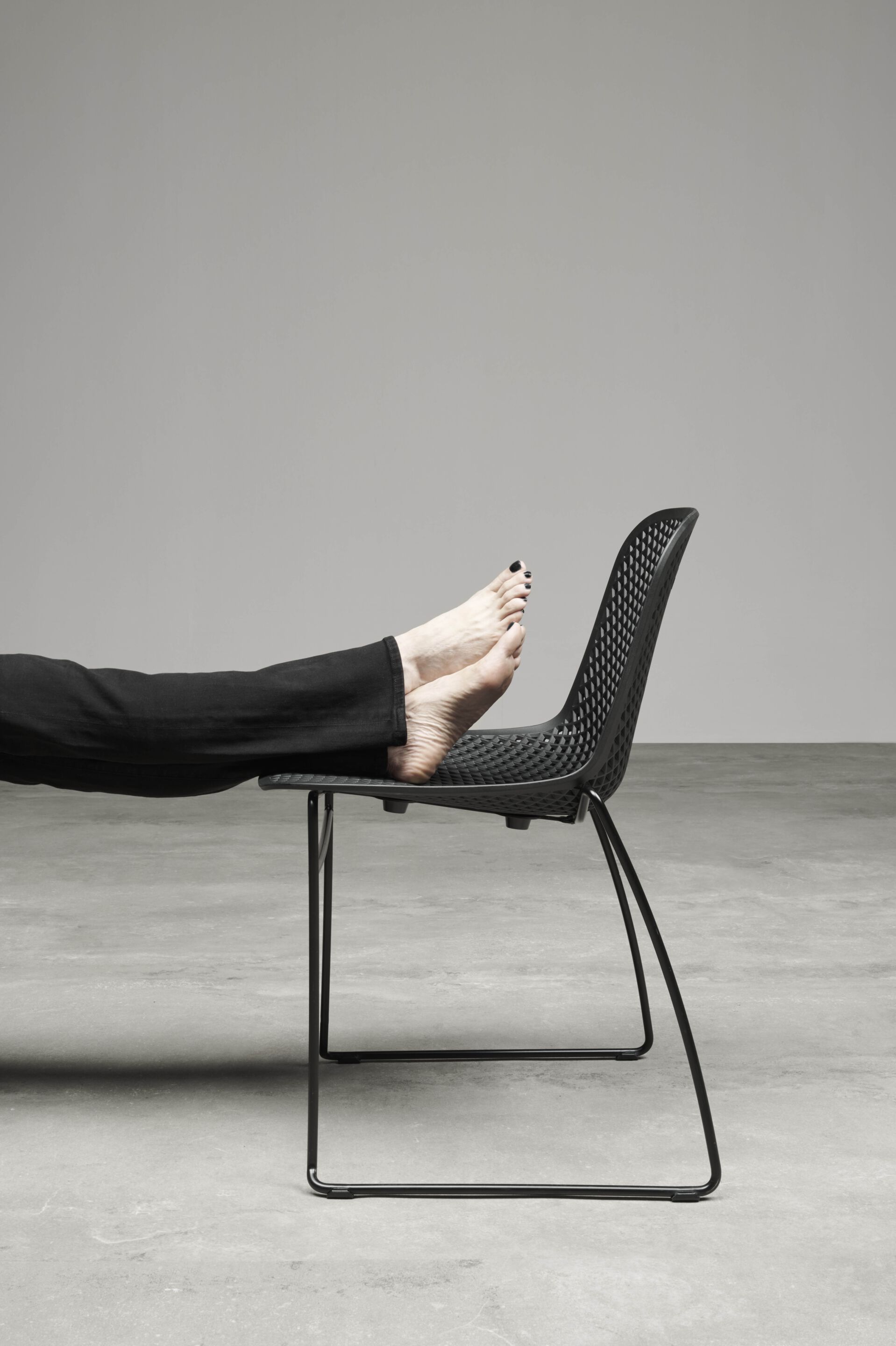 Пластиковый штабелируемый стул BALERI ITALIA I.S.I. CHAIR ARCH-00117585 - Вид №11