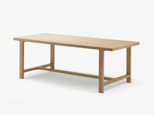 Прямоугольный дубовый стол