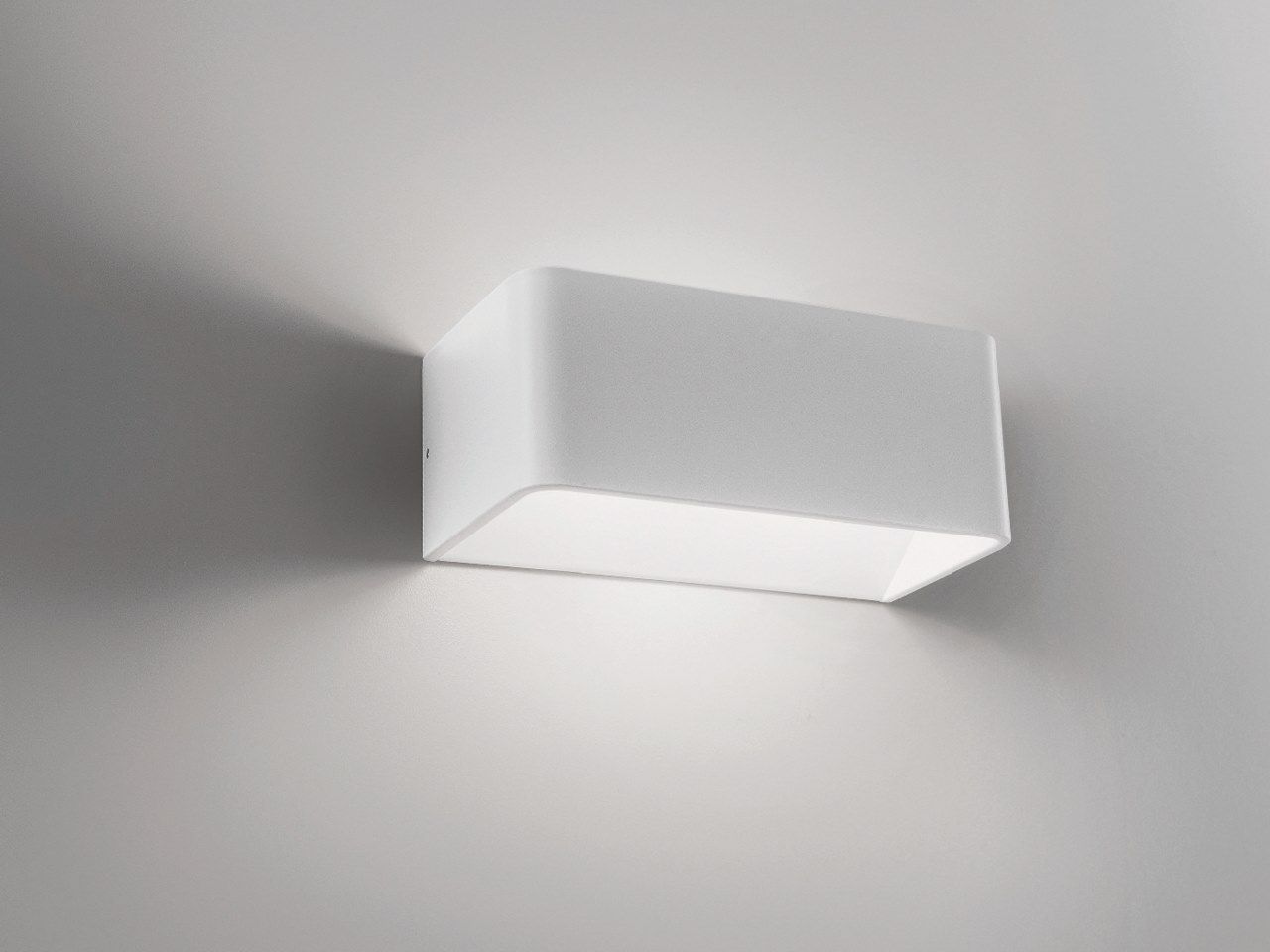 Литой алюминиевый светодиодный настенный светильник Zafferano Cubetto ARCH-00060745 - Вид №1